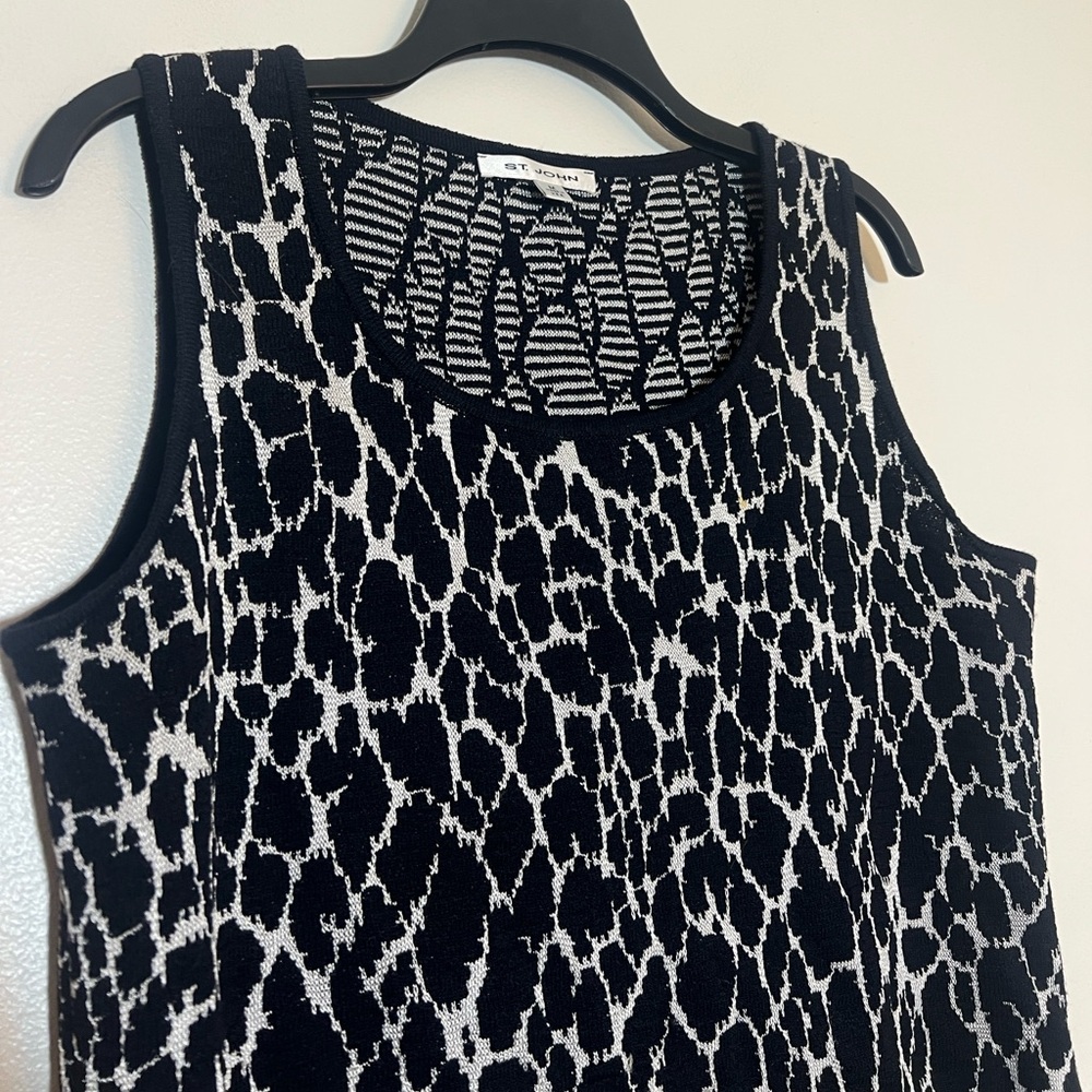 St. John Black & White Reversible Animal Print Tank Top Medium - Picture 2 of 6